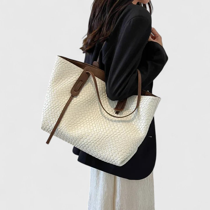 Annie | Chic Tote Bag